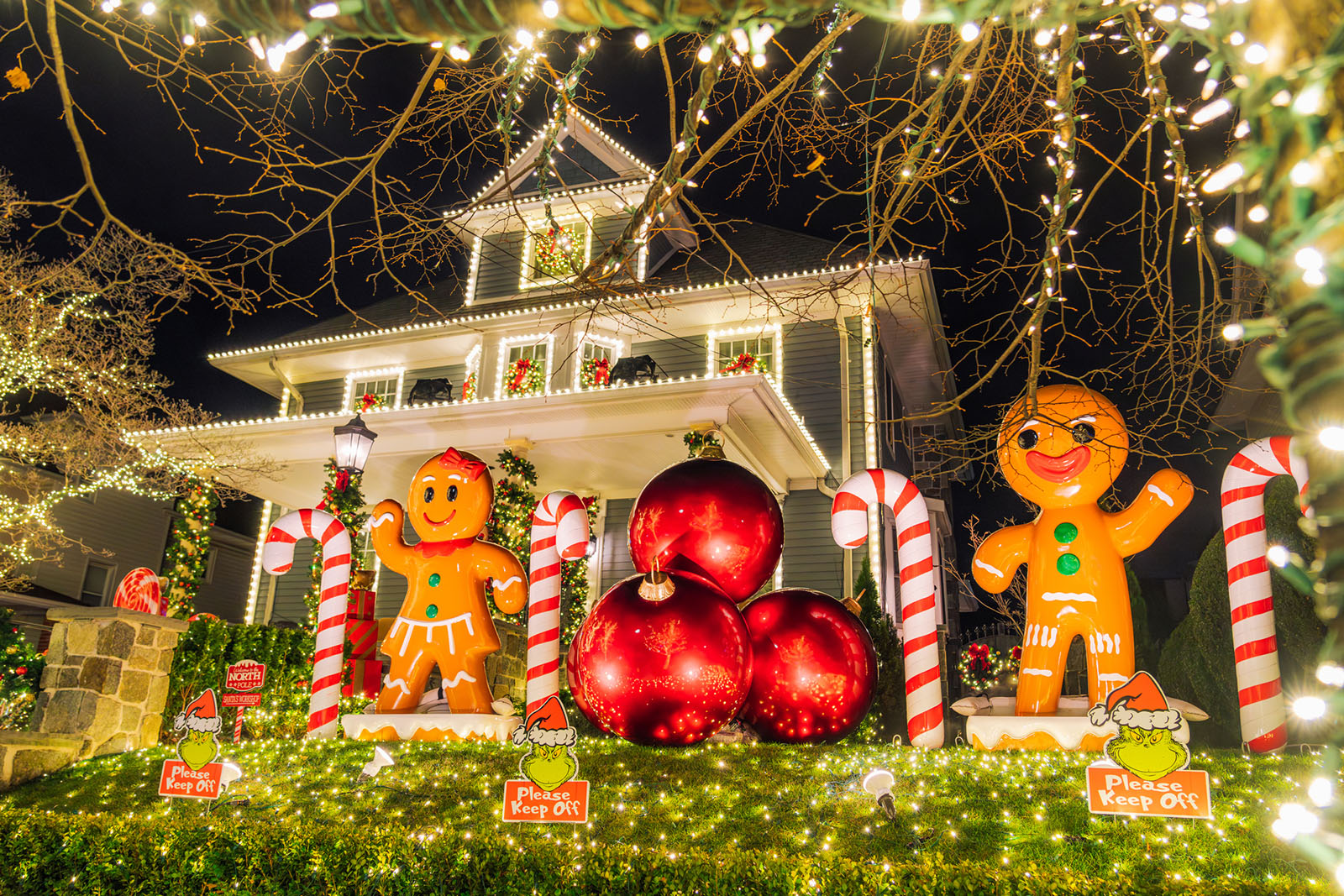 Get the latest on 2025 Holiday Decor Trends and learn how to safely put up outdoor decorations